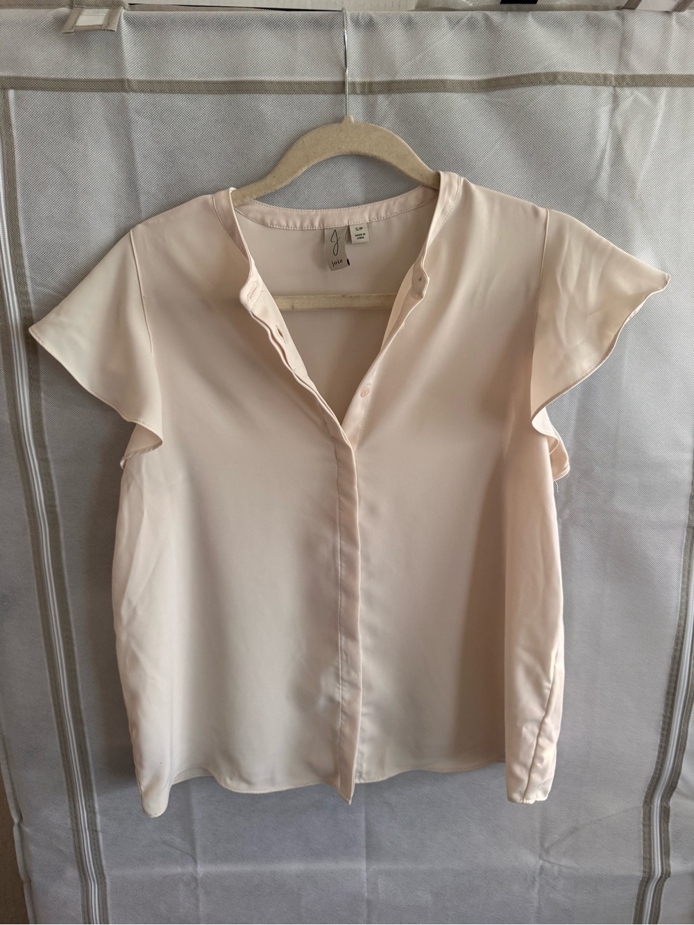 Joie Light Cream Flutter Sleeve Blouse